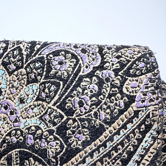 Leather crossbody bag - Picture 3 of 4